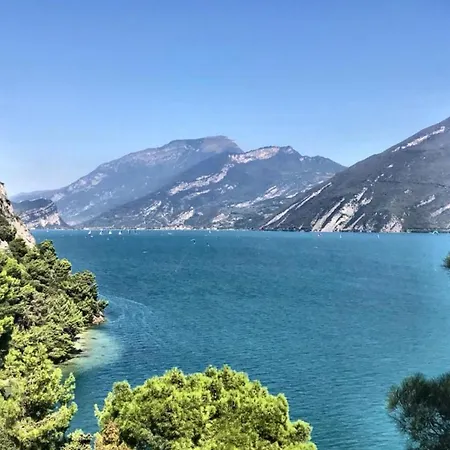 Berny At 150m From Lake-pet Friendly - Happy Apartment *