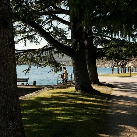 Apartment Berny At 150m From Lake-pet Friendly - Happy *